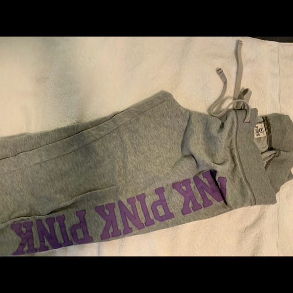 Lot of 4 Pink Apparel - Picture 3 of 6